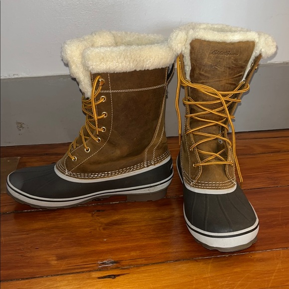 Eddie Bauer Brown and Black Winter Boots - Picture 6 of 6
